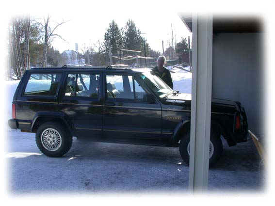 Jeep.jpg (73587 bytes)